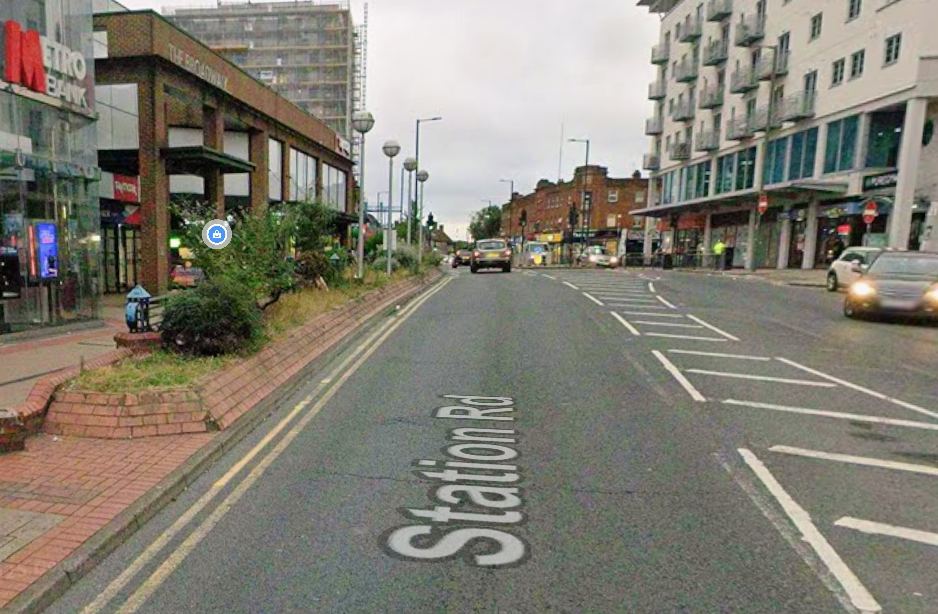 DRIVING SCHOOL EDGWARE STATION ROAD